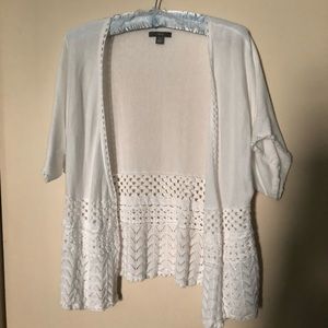 White textured short sleeve cardigan